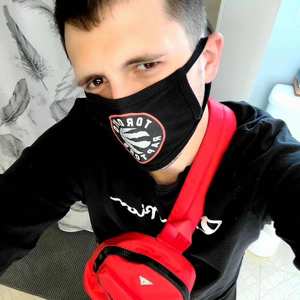 Meet your Posher, Dustyn